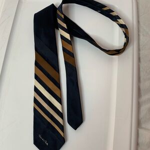vintage Oscar de la Renta striped tie 3”